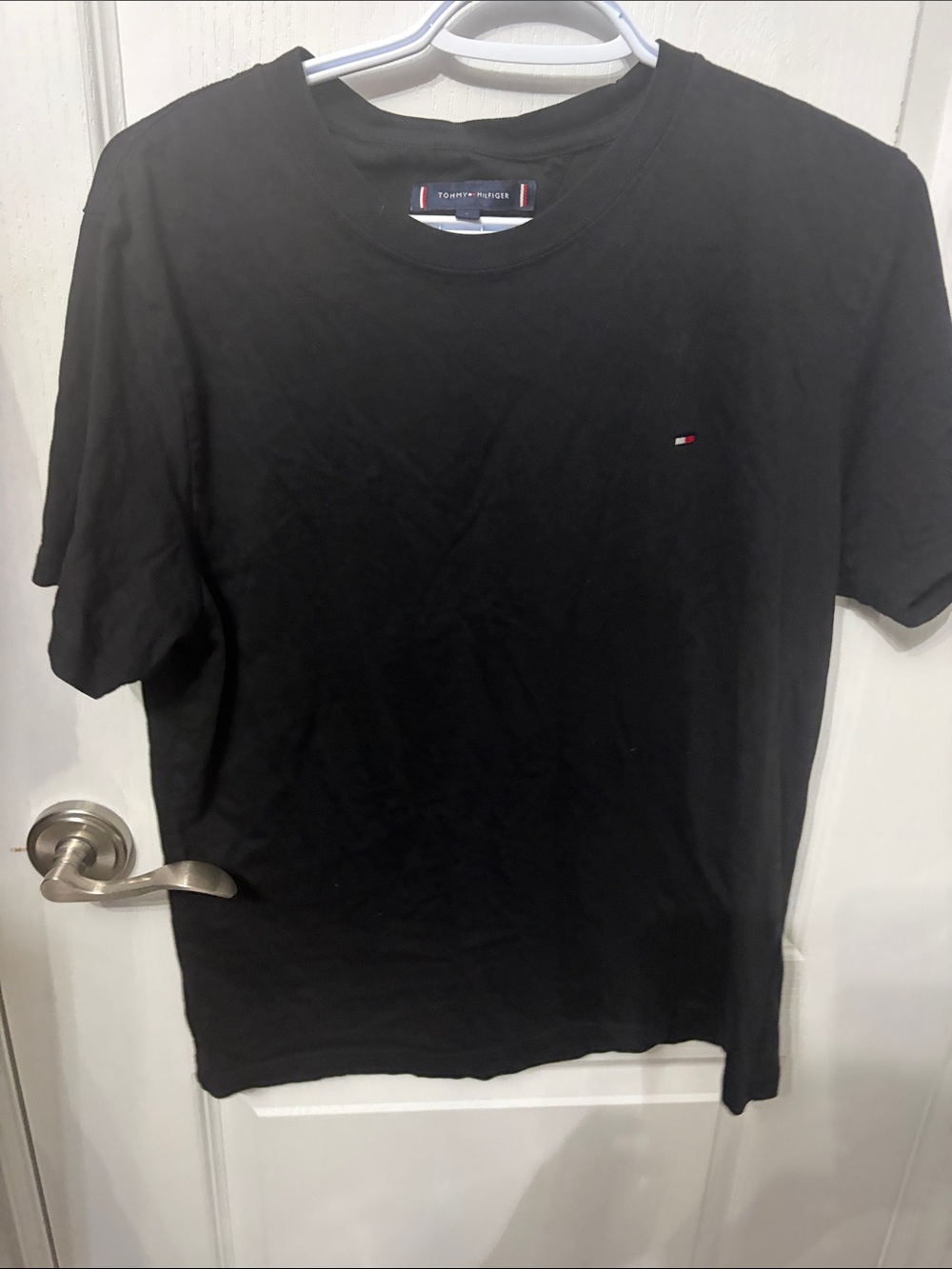 Tommy Hilfiger Men’s Black Crewneck Tee with Signature Flag